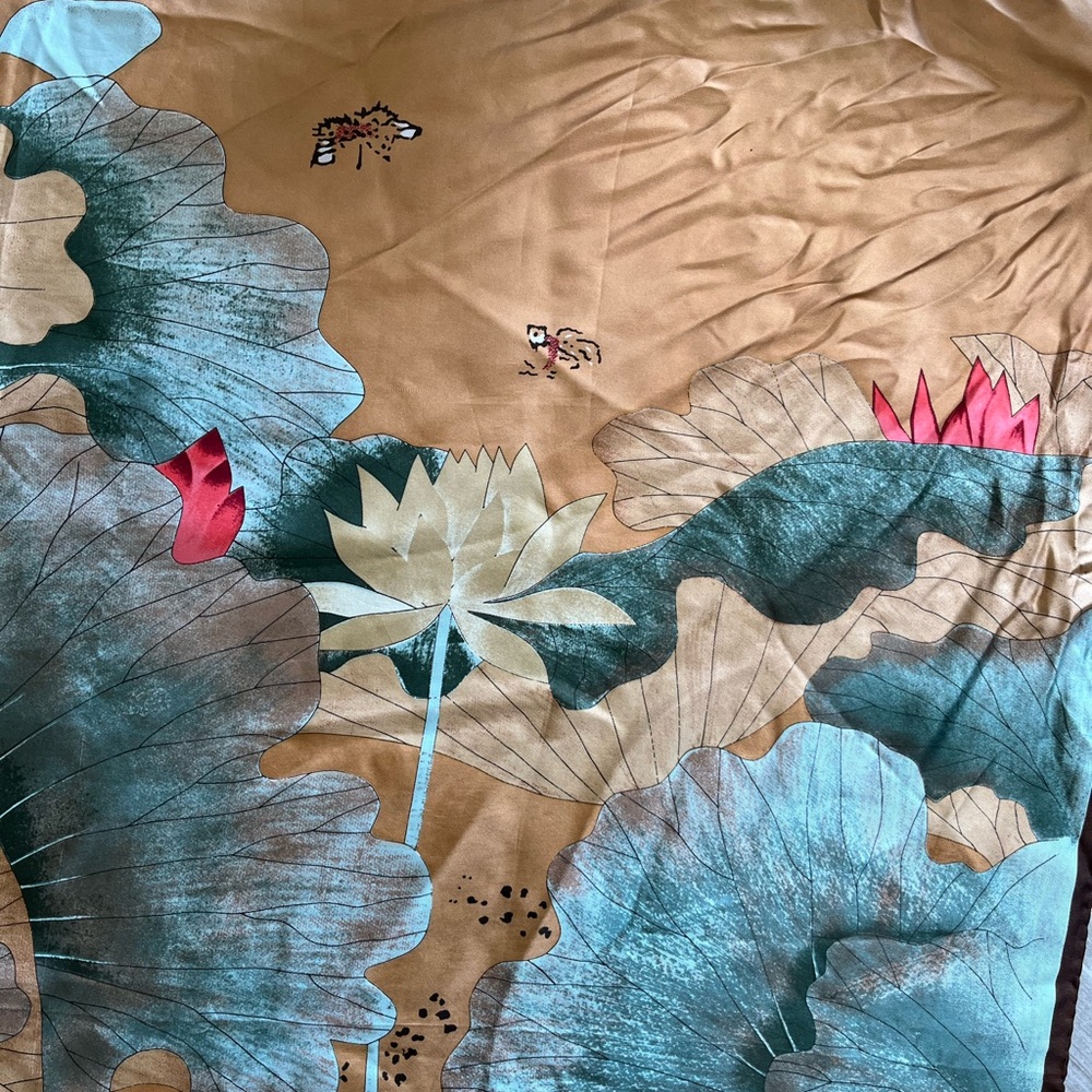 100% Silk Scarf Asian Lotus Duck Design 33x34.5” - Picture 8 of 10